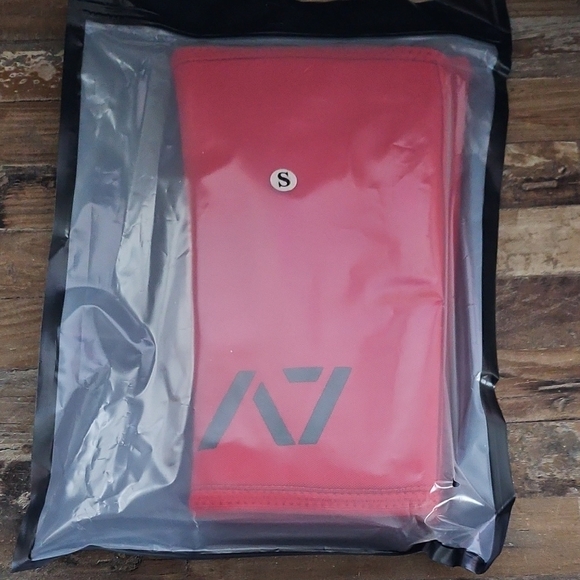 A7 CONE Knee Sleeves - USPA & IPF Approved - Fire - Unisex S - Picture 1 of 2